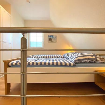 Ferienhaus Friesenhaus Für 6 Schönberger *